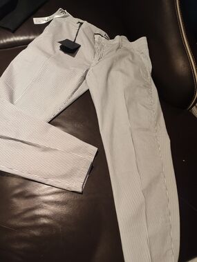 NAIF Men's Pinstripe Drawstring Pants - White/Black